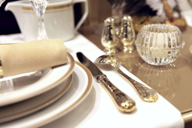 دورة فن الإتيكيت وآداب الطعام Dining Etiquette